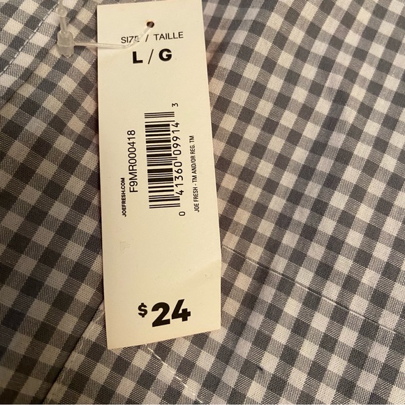 NWT Men’s Button Up Shirt - Picture 2 of 2